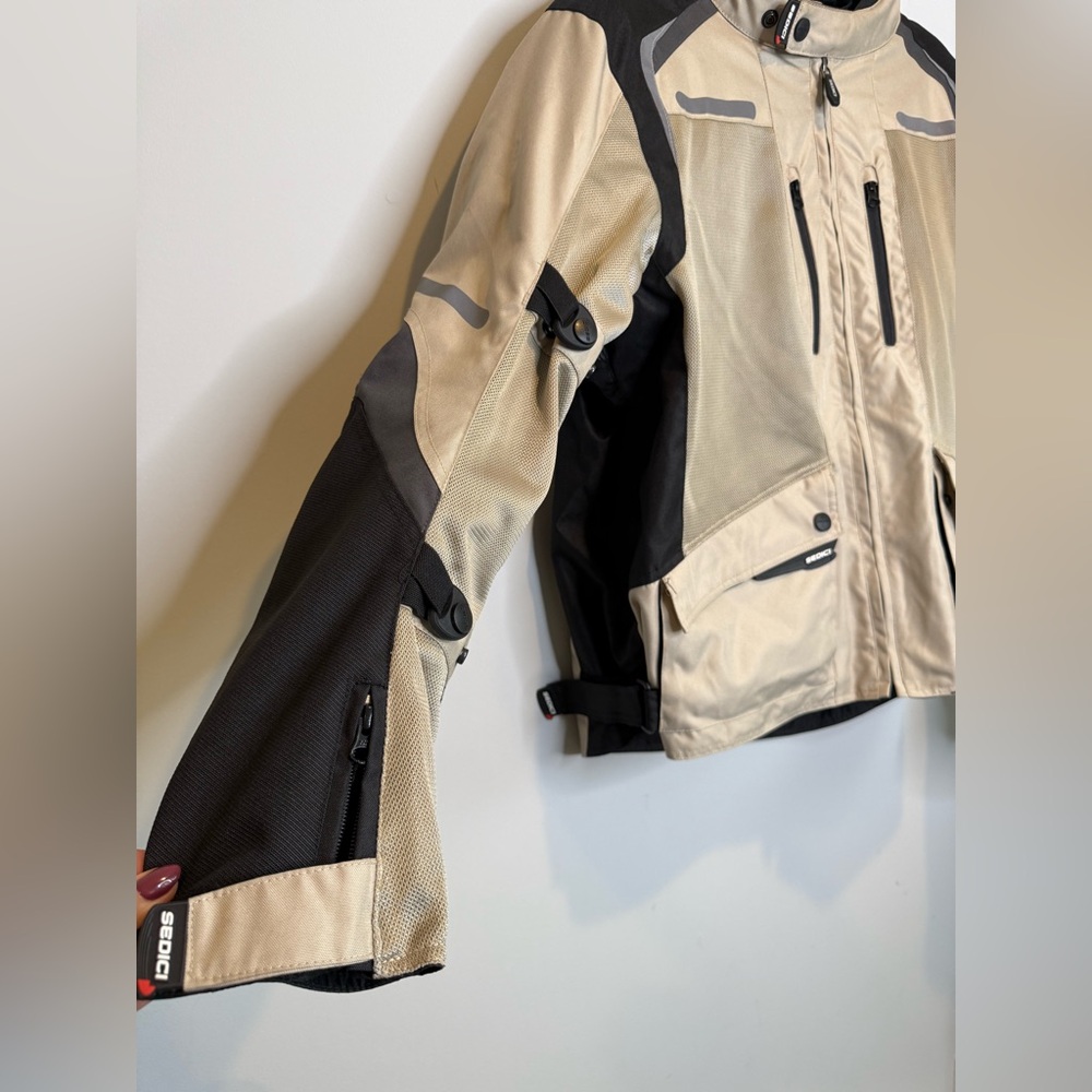 Sedici Marco Mesh Waterproof Jacket - Boys 2 XL - Picture 13 of 16